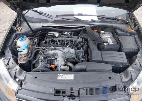 2010 Volkswagen Jetta Tdi z USA, uszkodzony, nr VIN 3VWTL7AJ8AM656849